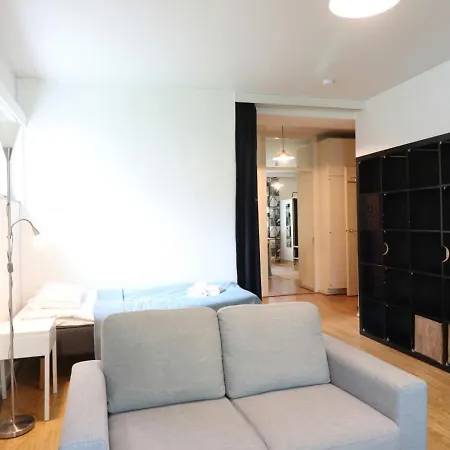 Convenient For 2 아파트