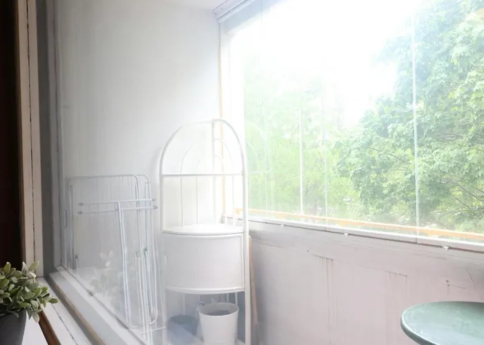 아파트 Convenient For 2 *